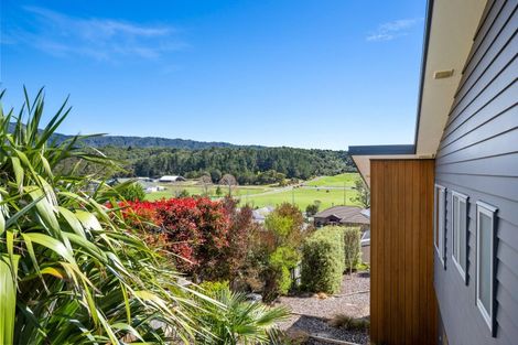 Photo of property in 11 Bell Bird Rise, Picton, 7220