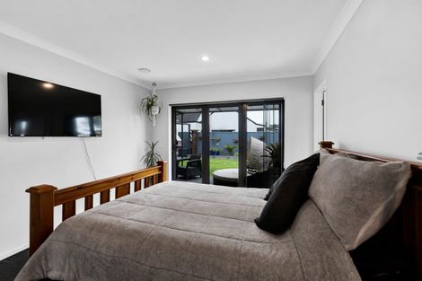 Photo of property in 22 Koromiko Street, Inglewood, 4330