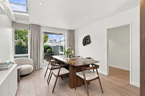Photo of property in 3a Browns Road, St Albans, Christchurch, 8014