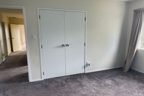 Photo of property in 4 Geoffrey Road, Torbay, Auckland, 0630