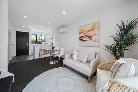 Photo of property in 4/26 Grassmere Street, Papanui, Christchurch, 8052