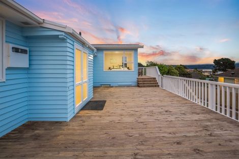 Photo of property in 79 Driver Crescent, Cannons Creek, Porirua, 5024