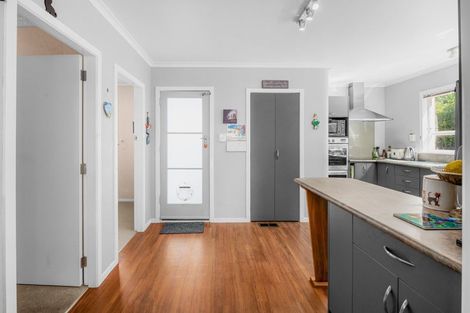 Photo of property in 27 Samuel Place, Queenwood, Hamilton, 3210