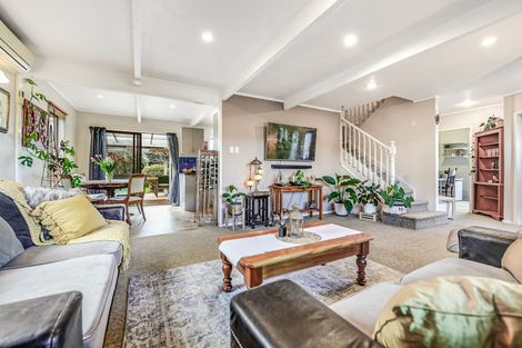 Photo of property in 10 Colquhoun Place, Dinsdale, Hamilton, 3204