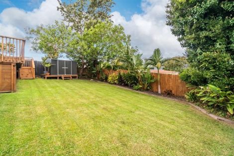 Photo of property in 1/29 Bruce Road, Glenfield, Auckland, 0629