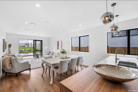 Photo of property in 44 Dungloe Avenue, Flat Bush, Auckland, 2019