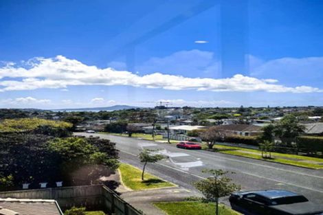 Photo of property in 12 Clementine Place, Bucklands Beach, 2014