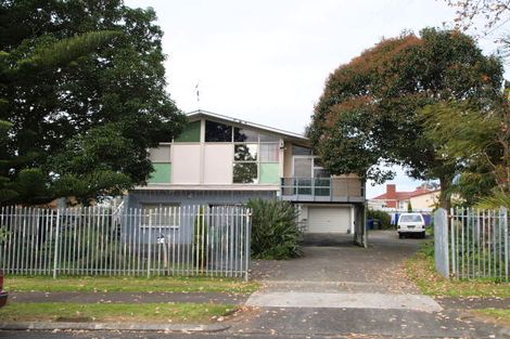 Photo of property in 9 Hardie Street, Mangere East, Auckland, 2024