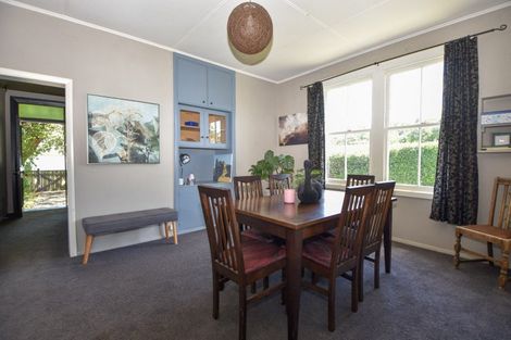 Photo of property in 6 Davy Street, Carterton, 5713