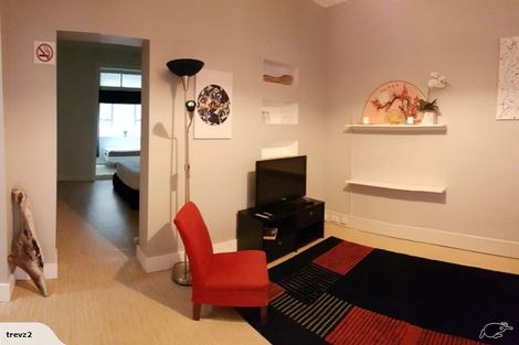 Photo of property in Devonport Apartments, 23/127 Saint Aubyn Street, New Plymouth, 4310