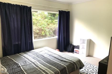 Photo of property in 5 Anchor Place, Beach Haven, Auckland, 0626