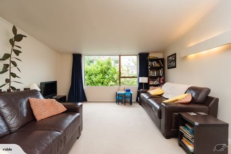 Photo of property in 124 Onslow Road, Khandallah, Wellington, 6035