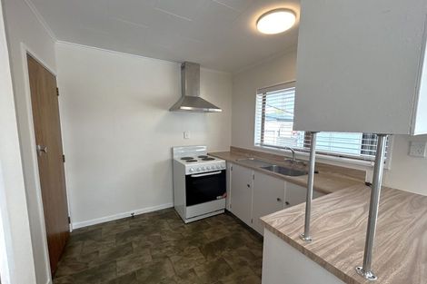 Photo of property in 2/17 Ranfurly Street, Tamatea, Napier, 4112