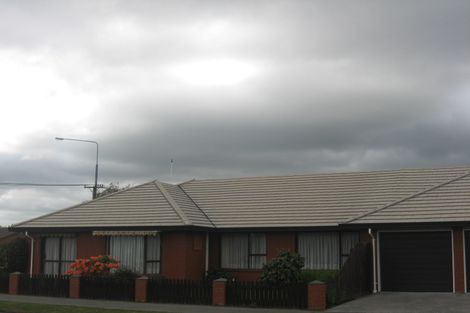 Photo of property in 132 Reynolds Avenue, Bishopdale, Christchurch, 8053