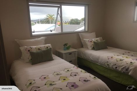 Photo of property in 65b Simpson Road, Papamoa Beach, Papamoa, 3118