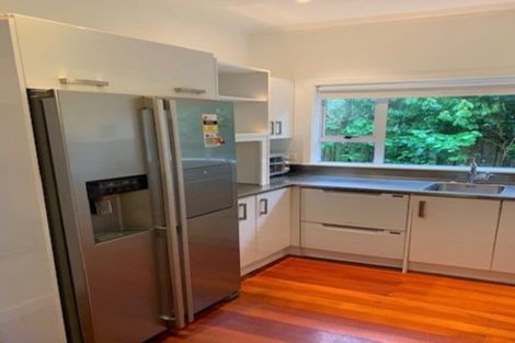 Photo of property in 121 Karori Road, Karori, Wellington, 6012