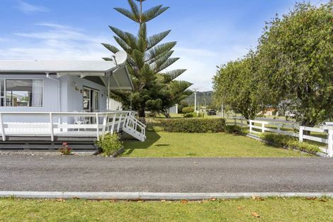 Photo of property in 110 Tui Road, Whangamata, 3620