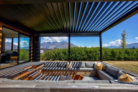 Photo of property in 2 Wanderer Lane, Jacks Point, Queenstown, 9371