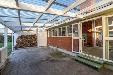 Photo of property in 63 Strasbourge Street, Martinborough, 5711