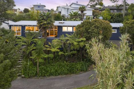 Photo of property in 1/10 Morton Avenue, Forrest Hill, Auckland, 0620