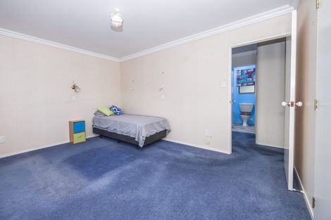 Photo of property in 16 Christie Avenue, Te Awamutu, 3800