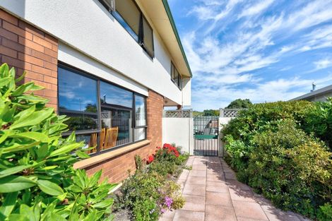 Photo of property in 9 Kerwood Place, Gore, 9710