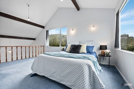 Photo of property in 11 Panorama Grove, Harbour View, Lower Hutt, 5010