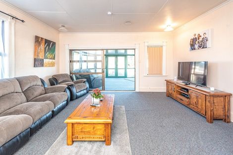 Photo of property in 4 Kings Avenue, Gonville, Whanganui, 4501