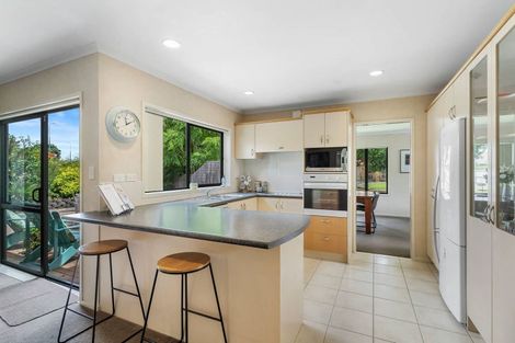 Photo of property in 1 Ballybay Road, East Tamaki, Auckland, 2016