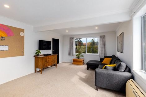 Photo of property in 184 Aorangi Road, Bryndwr, Christchurch, 8053