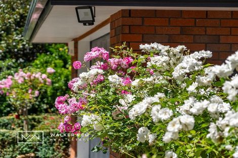 Photo of property in 15 Malcolm Gillies Grove, Totara Park, Upper Hutt, 5018