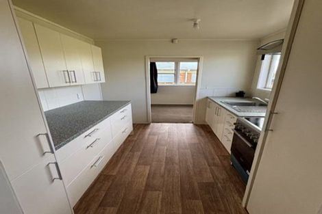 Photo of property in 14 Tatariki Street, Rosehill, Papakura, 2113