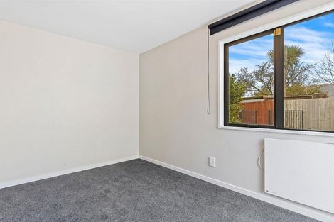 Photo of property in 2/150 Aldwins Road, Phillipstown, Christchurch, 8062