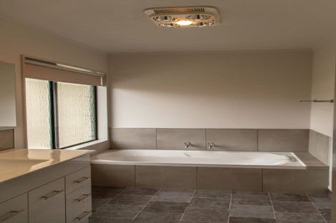 Photo of property in 327 Princes Drive, Britannia Heights, Nelson, 7010