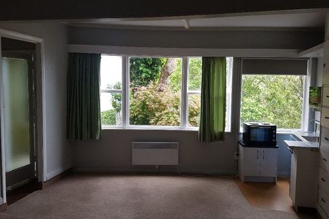 Photo of property in 5 Waiteata Road, Kelburn, Wellington, 6012