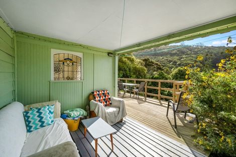 Photo of property in 6 Albert Road, Osborne, Port Chalmers, 9081