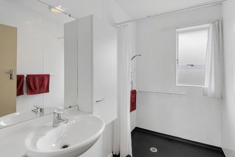 Photo of property in 203 Grahams Road, Burnside, Christchurch, 8053