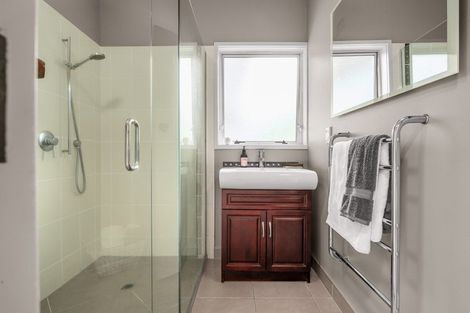 Photo of property in 6 Marnane Terrace, St Andrews, Hamilton, 3200