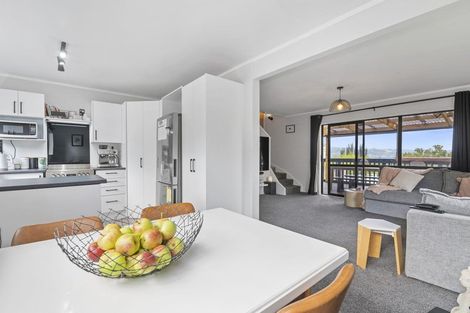 Photo of property in 17a Unsworth Road, Hamurana, Rotorua, 3097