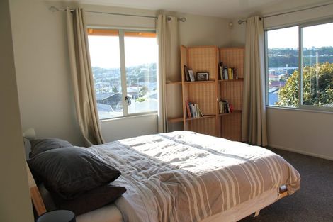 Photo of property in 5 Awa Road, Miramar, Wellington, 6022