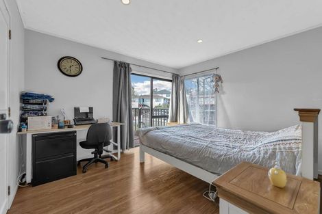 Photo of property in 31 Everglade Drive, Goodwood Heights, Auckland, 2105