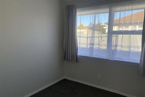 Photo of property in 2/64 Osborne Street, Waltham, Christchurch, 8011