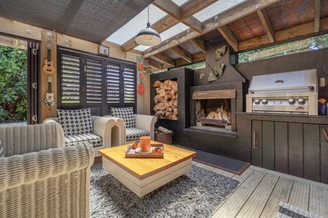 Photo of property in 112 Marram Place, Matarangi, Whitianga, 3592