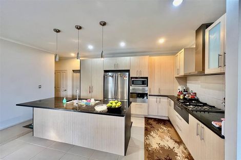 Photo of property in 27 Goh Place, Manurewa, Auckland, 2105