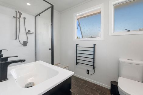 Photo of property in 70 Alison Street, Mangakakahi, Rotorua, 3015