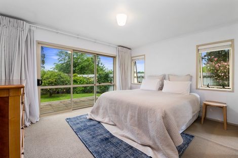 Photo of property in 41 Caulfield Place, Pukehangi, Rotorua, 3015