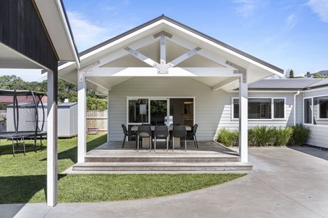 Photo of property in 119 Moana Anu Anu Avenue, Whangamata, 3620