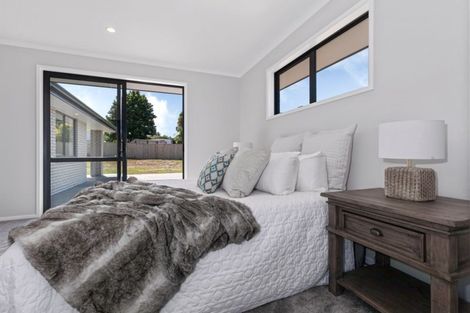 Photo of property in 21 Downer Access Road, Kaukapakapa, 0873