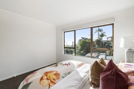 Photo of property in 1/193 East Coast Road, Castor Bay, Auckland, 0620