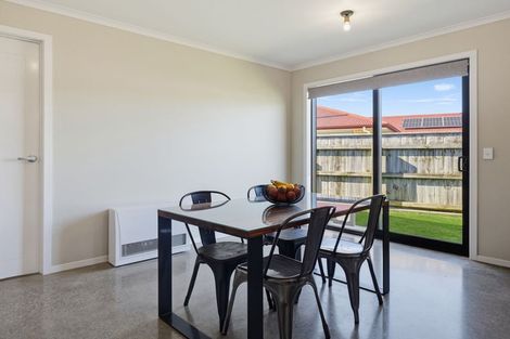 Photo of property in 9 Golf Vue Place, Castlecliff, Whanganui, 4501